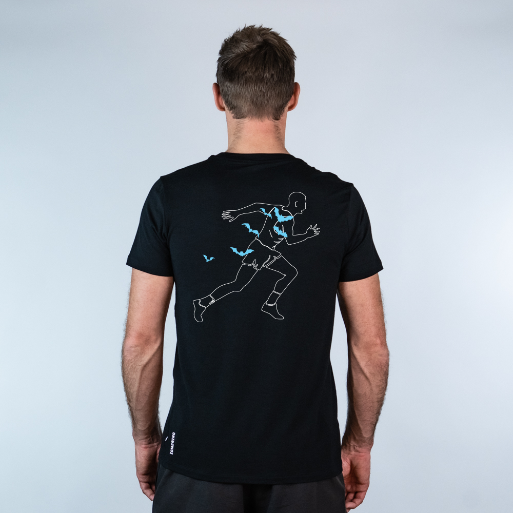 Universal Tee - Night Runner