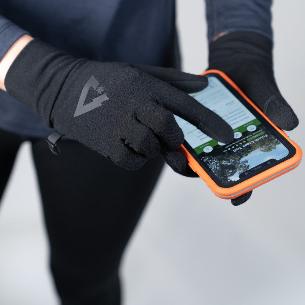 Pace Gloves - Hike Fly Life